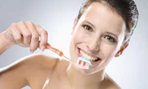 Отбеливание зубов народными средствами