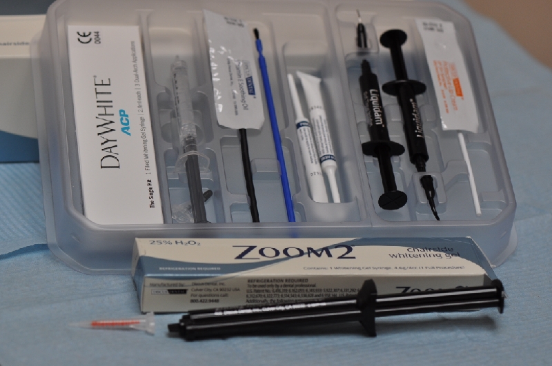 Набор для отбеливания Zoom 2