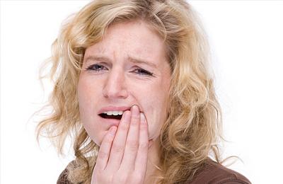 Несколько способов: чем лечить зубную боль в домашних условиях - фото 1