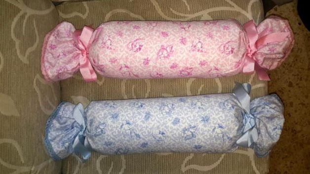 валик-подушка под шею