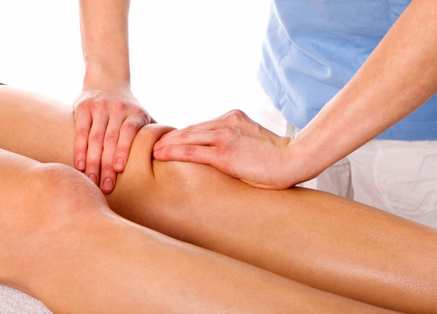 Массаж колена