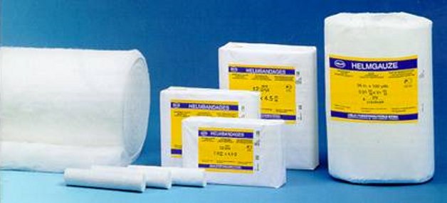 перевязочные бинты и вата