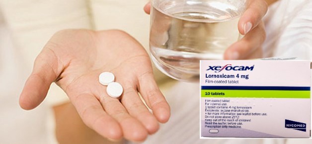 прием таблеток с водой