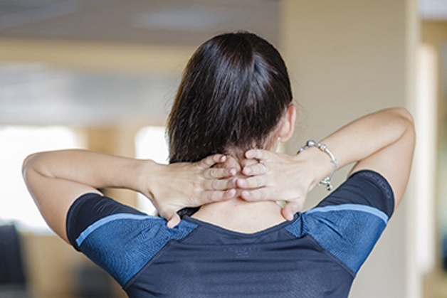 самомассаж шеи поглаживание